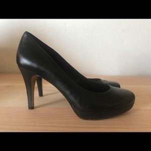 Worn Once! Vince Camuto Black Leather Heels